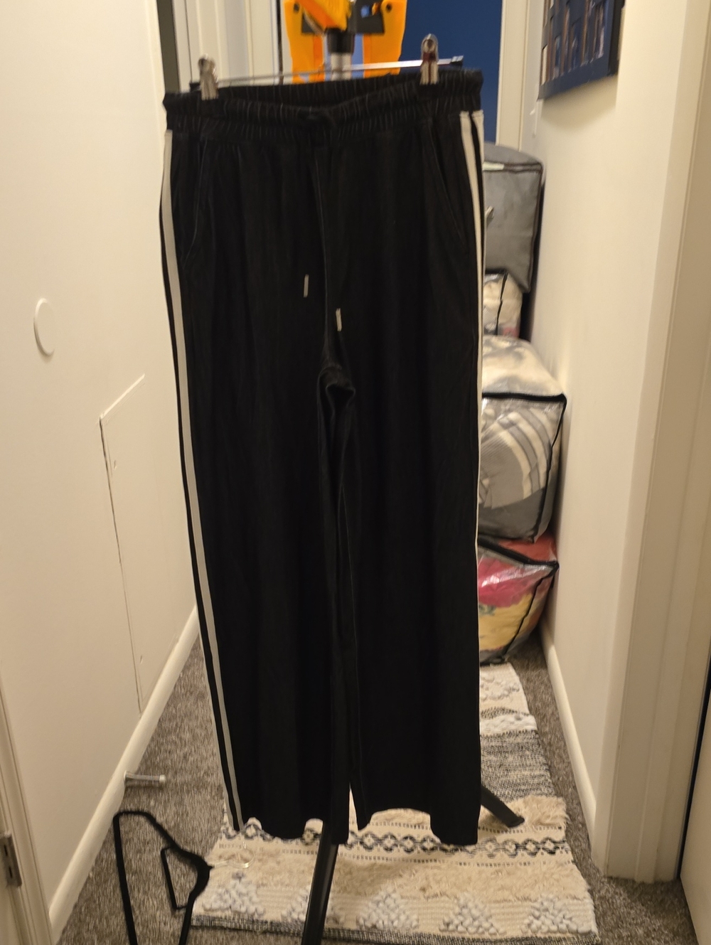 NWOT HALARA Black WIDE LEG PANTS with White Side Stripes